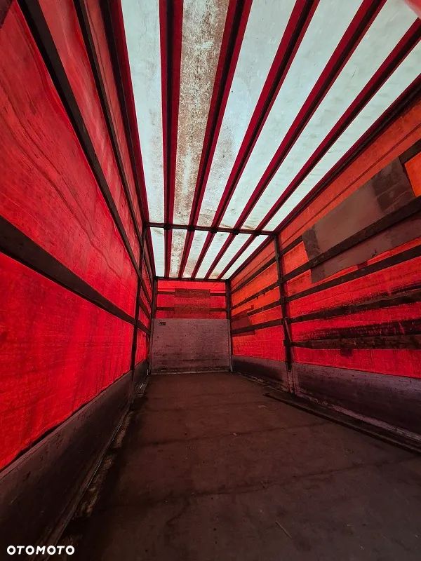 zabudowa skrzynia ładunkowa burto plandeka mercedes atego , iveco eurocargo , scania 720X250X285 - 6