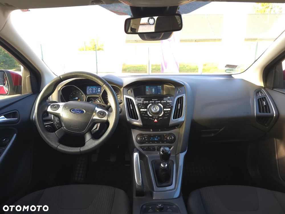 Ford Focus 1.6 EcoBoost Start-Stopp-System Titanium - 37