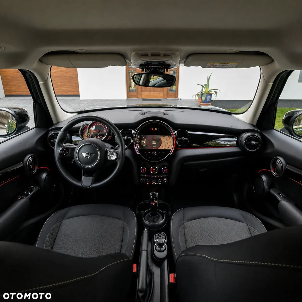 MINI Cooper Standard - 23