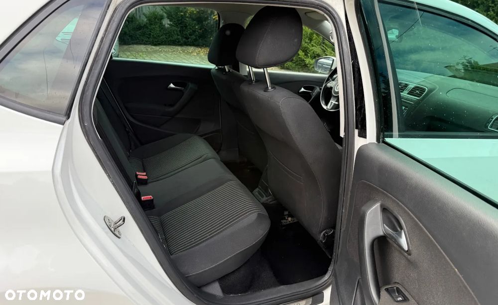 Volkswagen Polo 1.4 Cross Urban White - 14