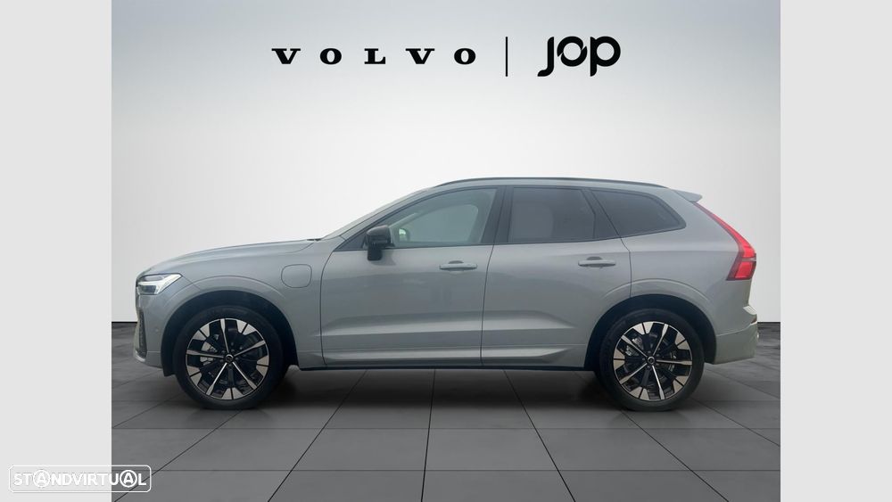 Volvo XC 60 2.0 T6 PHEV Plus Dark AWD - 2