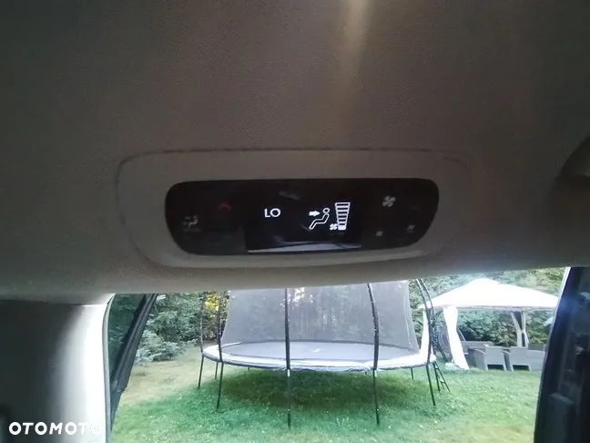 Chrysler Pacifica - 27