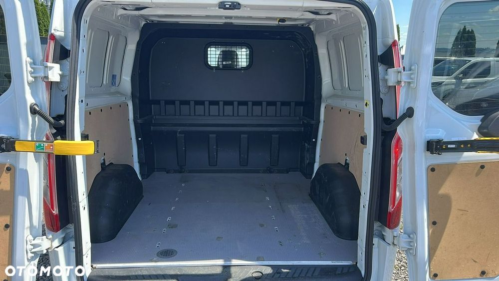 Ford Transit Custom - 12