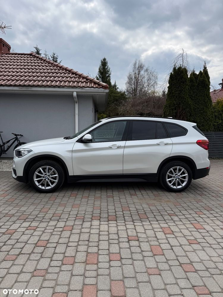 BMW X1 sDrive18d - 8