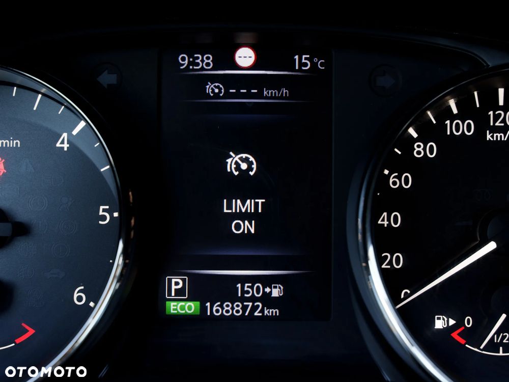 Nissan X-Trail 1.6 DCi N-Connecta 2WD Xtronic 7os - 31