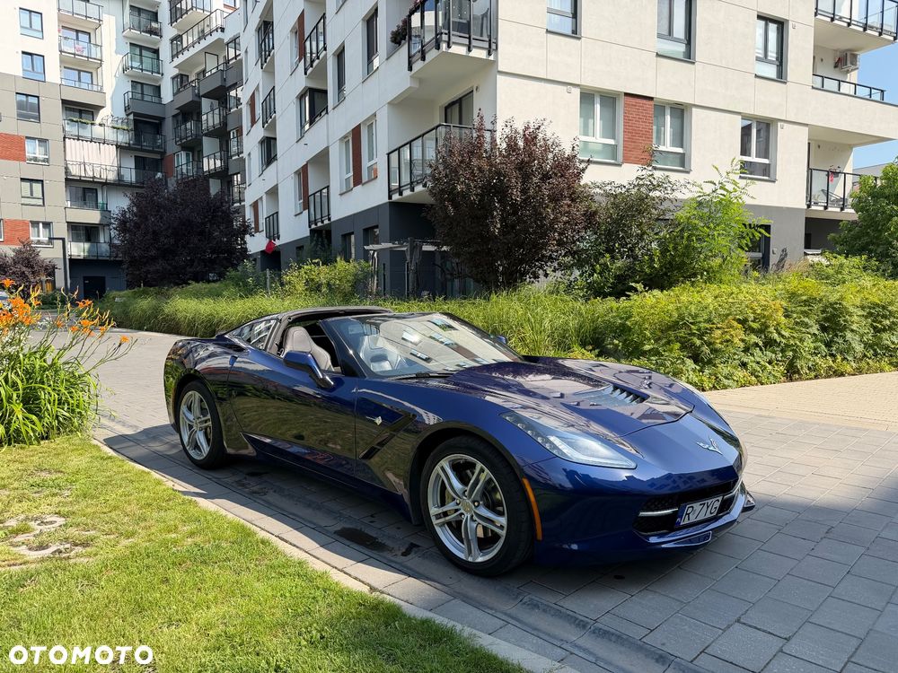 Chevrolet Corvette - 14