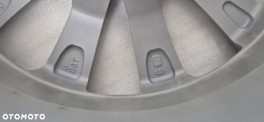 FELGI LEXUS IS UX NX TOYOTA 7,5X17 ET45 5X114,3 60,1 - 13