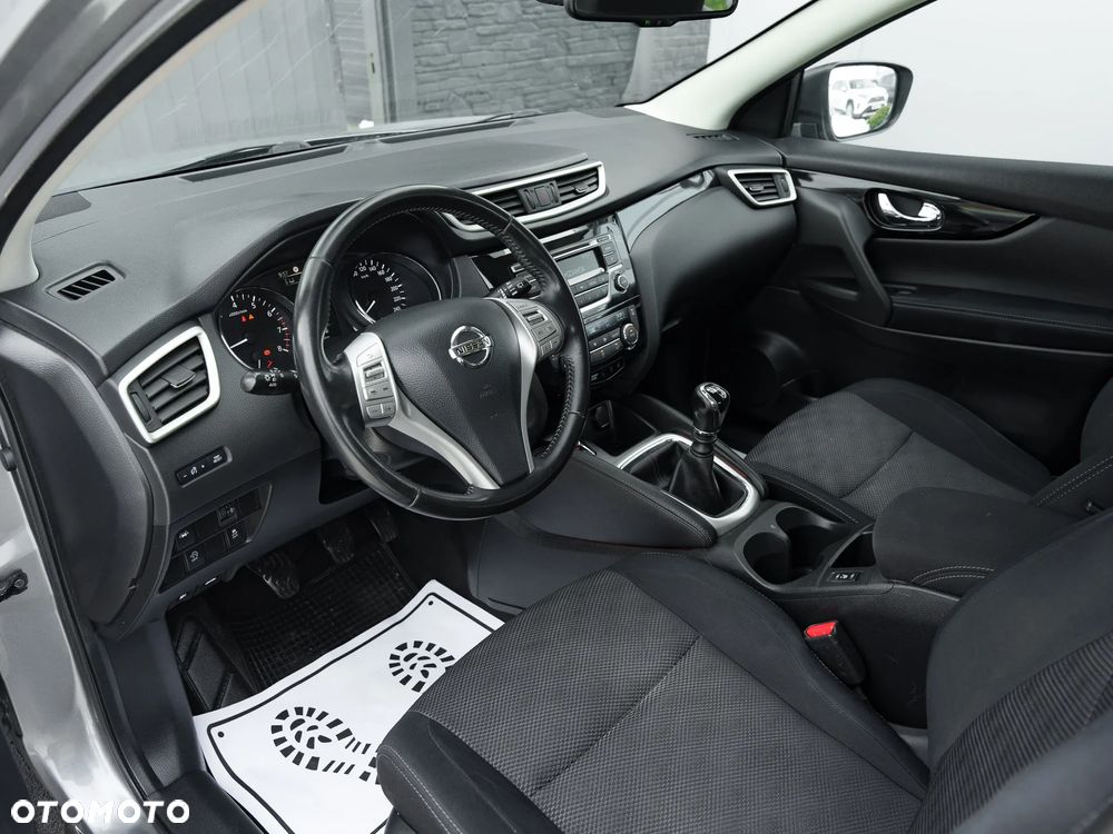 Nissan Qashqai 1.2 DIG-T Acenta EU6 - 15