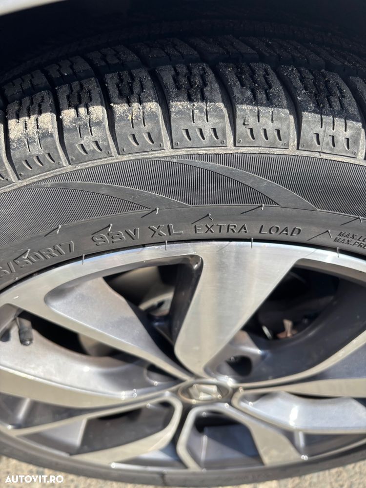 Renault Megane ENERGY TCe 130 BOSE EDITION - 27