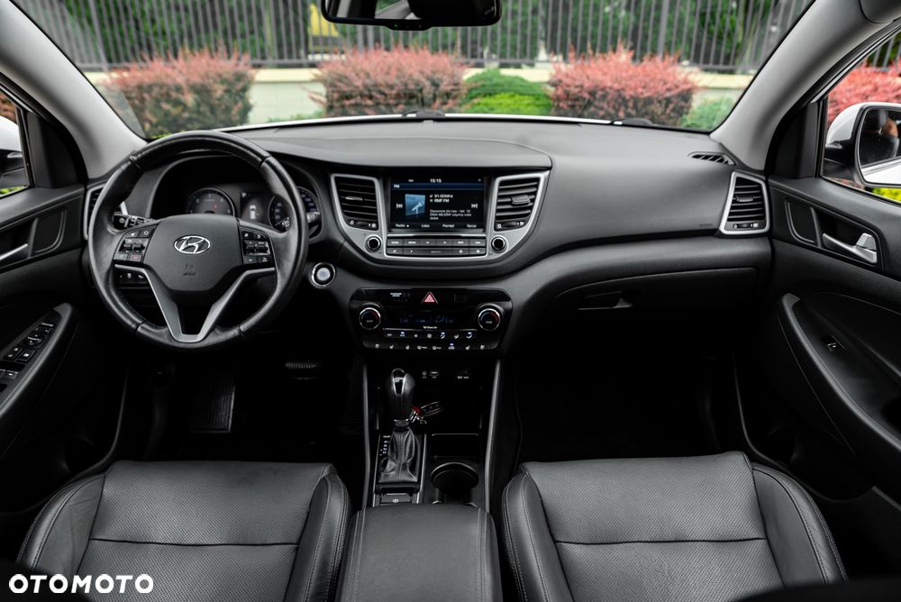 Hyundai Tucson 2.0 CRDi Premium 4WD - 28