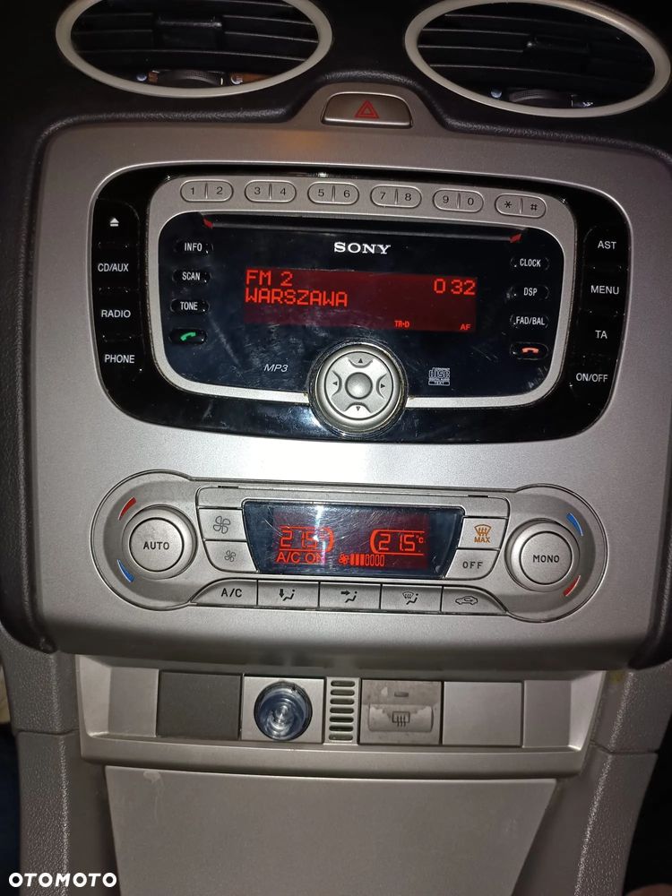 Ford Focus 2.0 Trend - 9