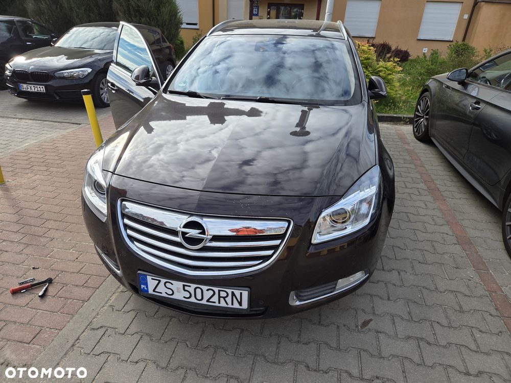 Opel Insignia - 1