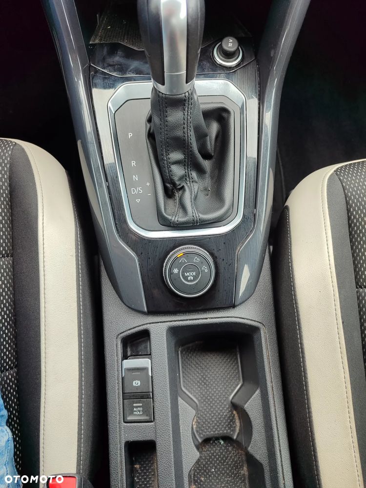Volkswagen T-Roc 2.0 TDI SCR 4MOTION DSG Sport - 15