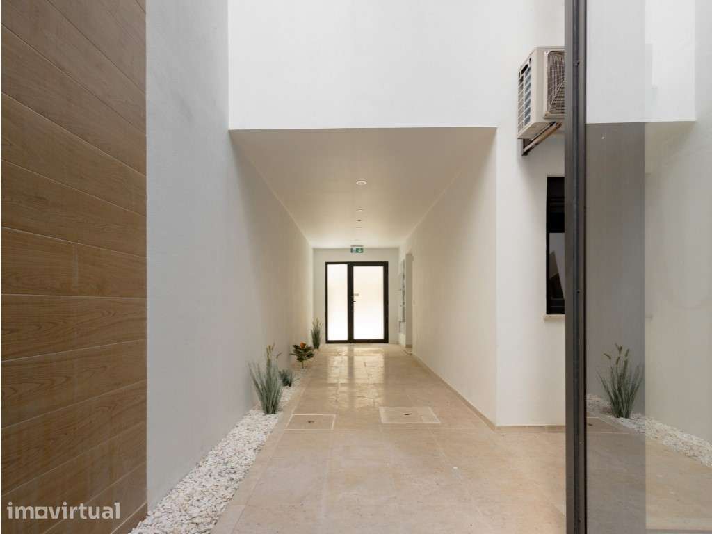 Venda apartamento T1 perto Praia figueira da Foz - Grande imagem: 2/16