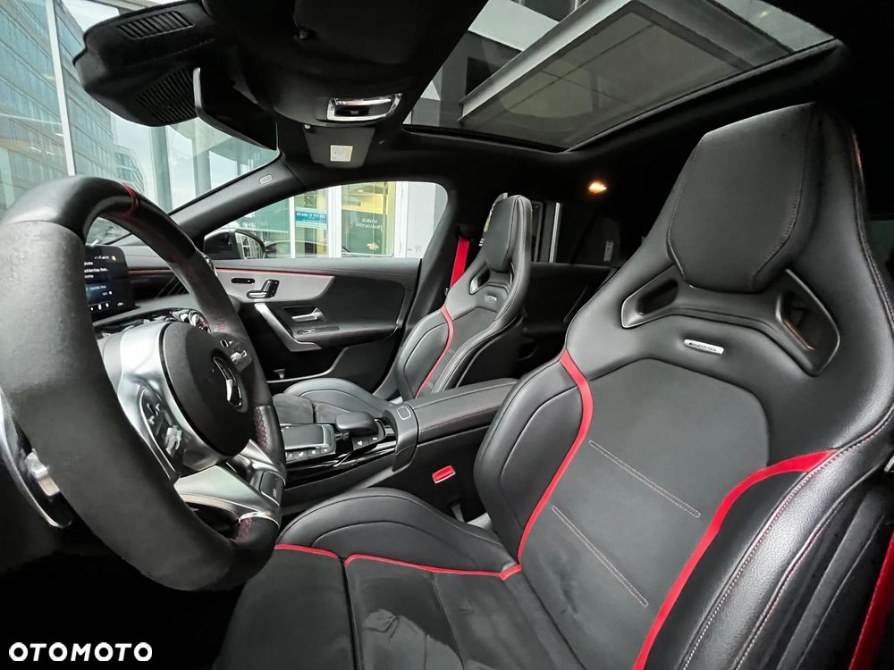 Mercedes-Benz CLA AMG 35 4-Matic 7G-DCT - 13