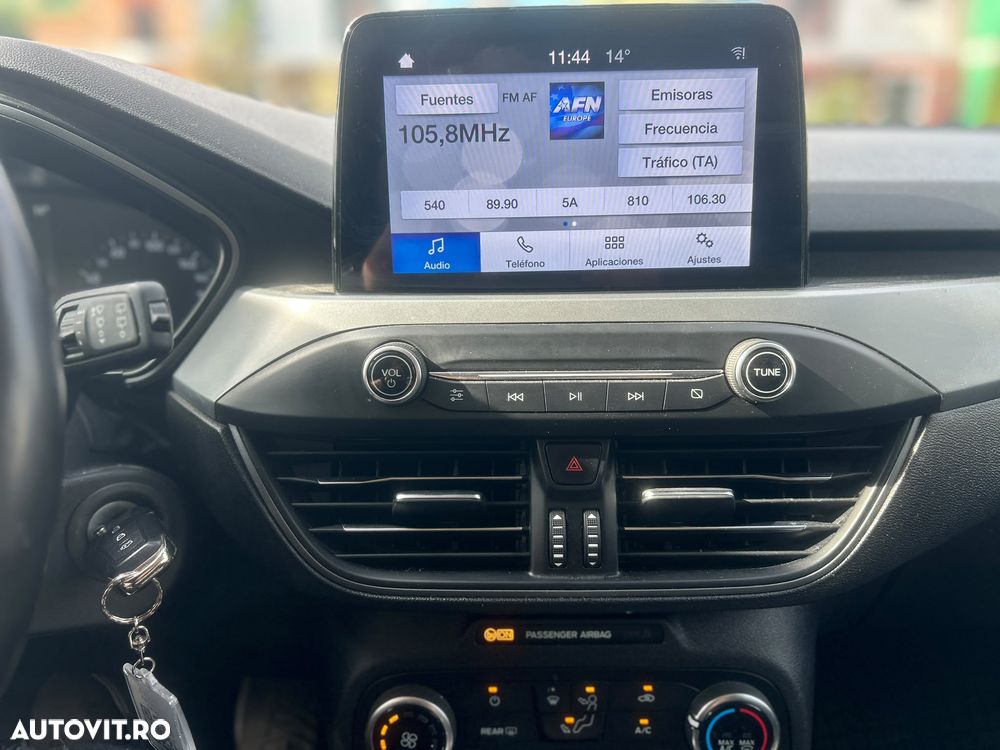 Ford Focus 1.0 EcoBoost Trend Edition - 22