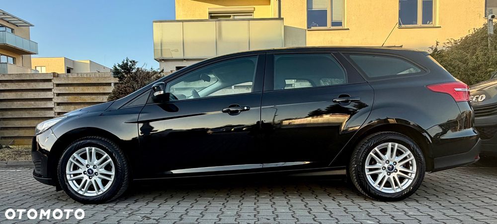 Ford Focus 1.5 TDCi Trend Sport - 12