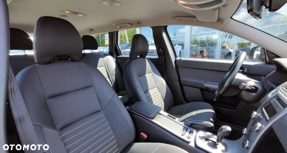 Volvo V50 - 14