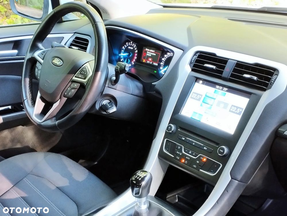 Ford Mondeo 1.5 EcoBoost Trend - 15