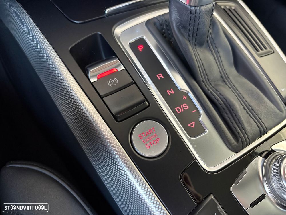 Audi A5 Cabrio 2.0 TDi Multitronic Sport - 38