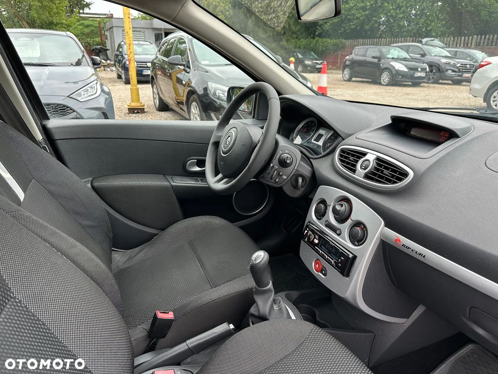 Renault Clio 1.2 16V Rip Curl - 19