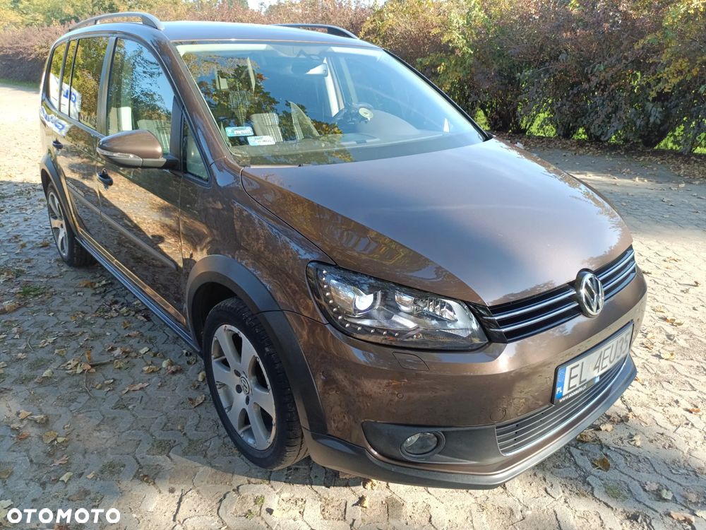 Volkswagen Touran - 2