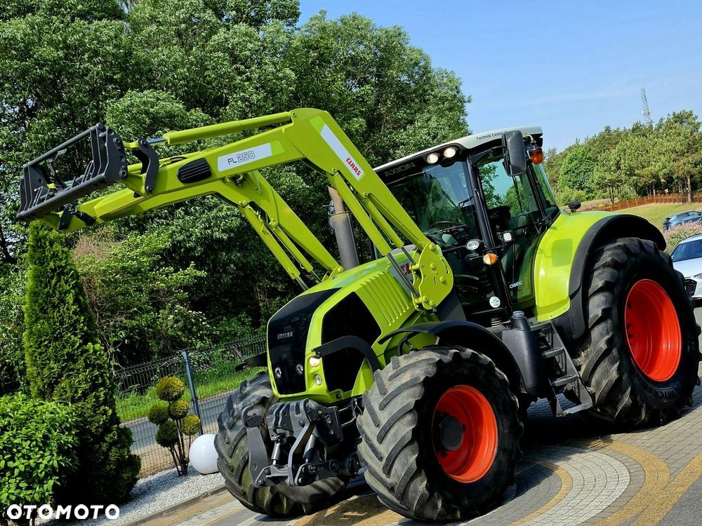 Claas AXION 810 CMATIC - 1