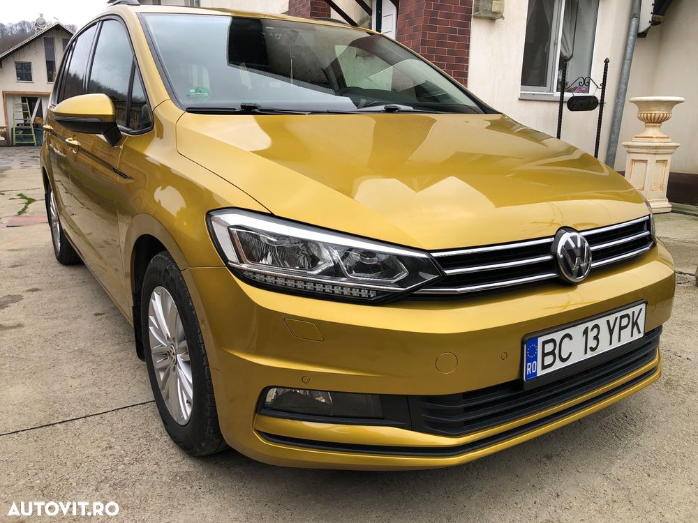 Volkswagen Touran 2.0 TDI SCR DSG Comfortline - 2
