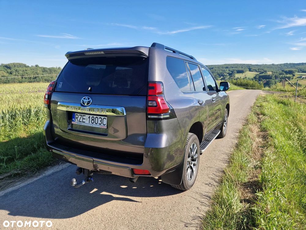 Toyota Land Cruiser LC 2.8 D-4D Prestige - 13