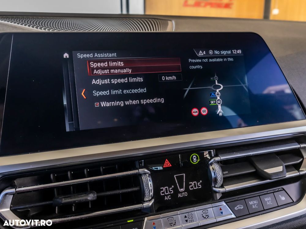 BMW Seria 3 320d Touring Aut. - 29