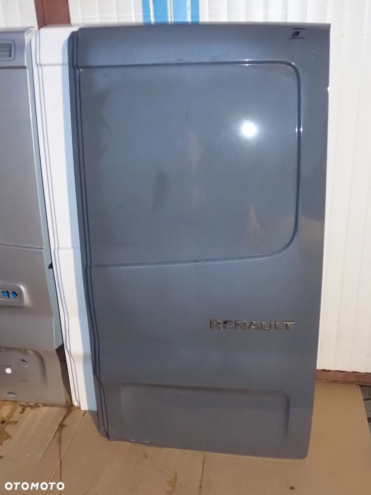 Trafic 3 VivaroB Talento NV300 Drzwi Tylne - 22