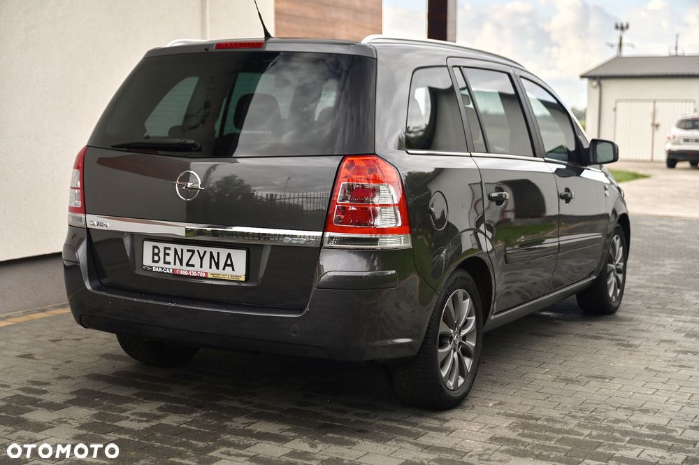 Opel Zafira 1.6 - 13