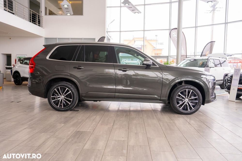 Volvo XC 90 B5 D AWD Geartronic Momentum Pro - 9