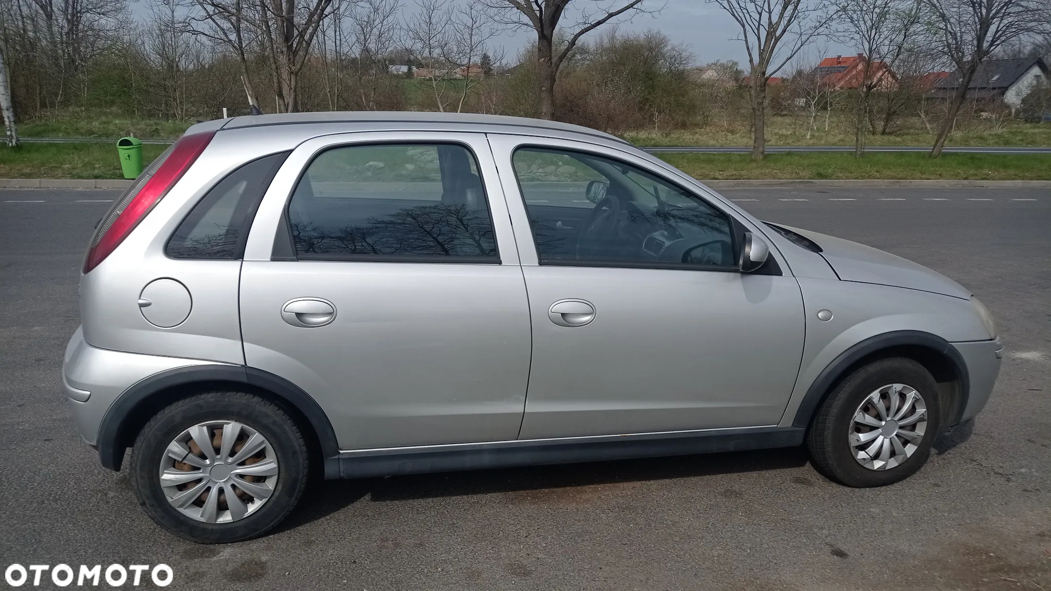 Opel Corsa 1.2 16V Cosmo - 4