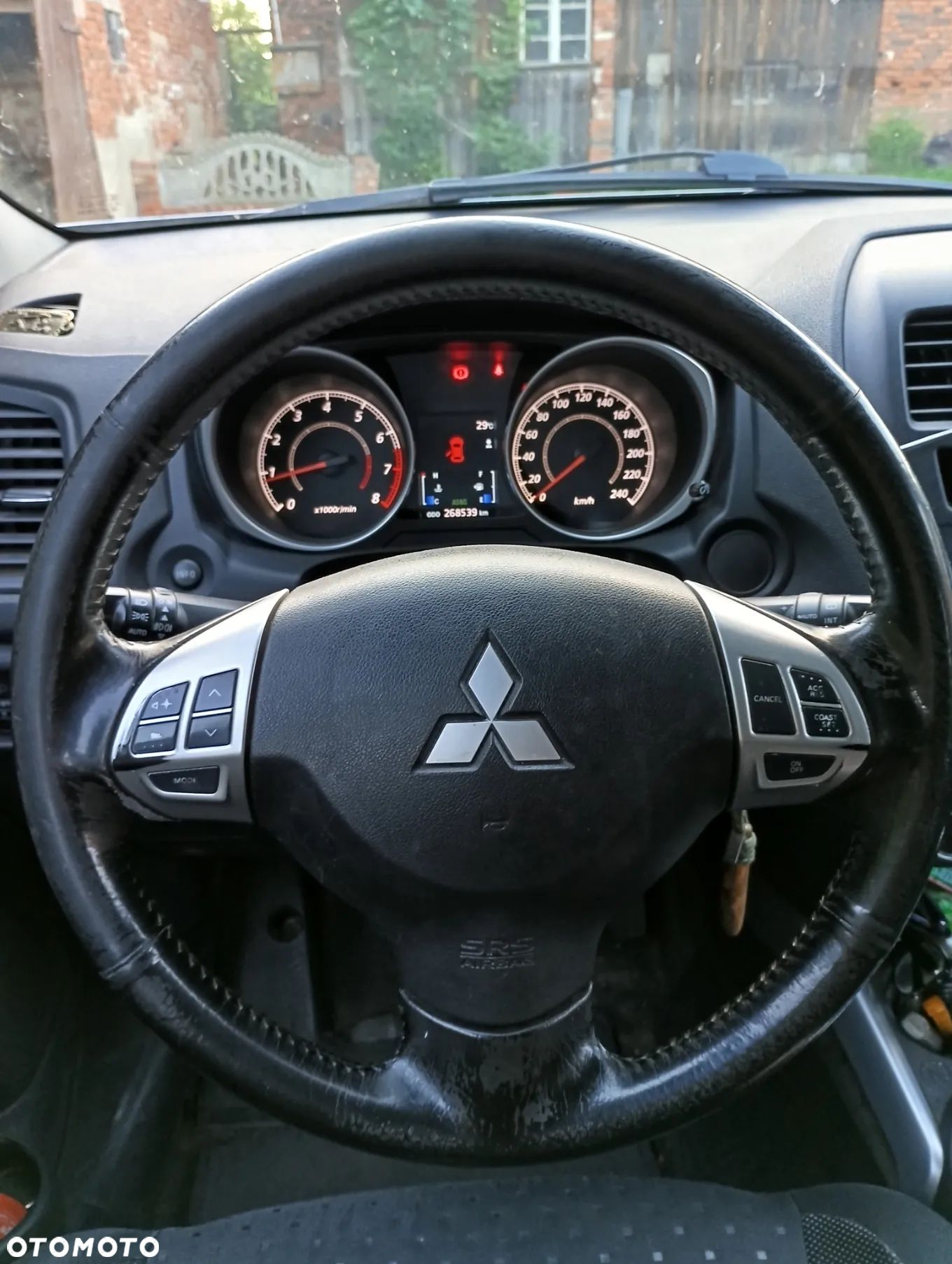 Mitsubishi ASX - 1