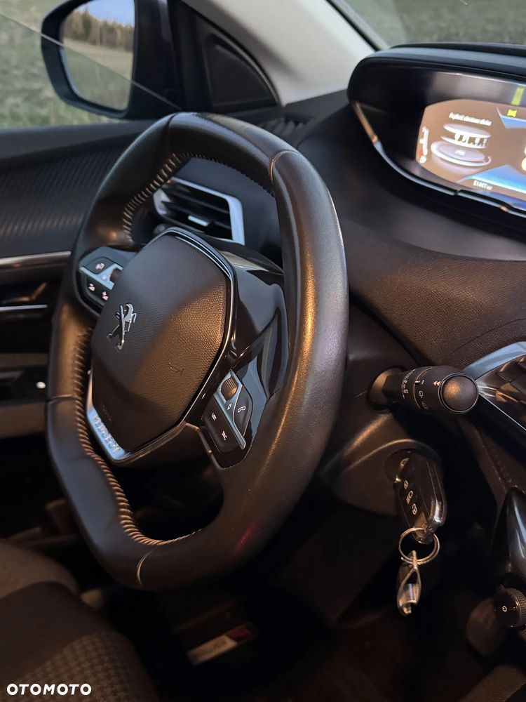 Peugeot 5008 1.2 PureTech Active S&S - 11