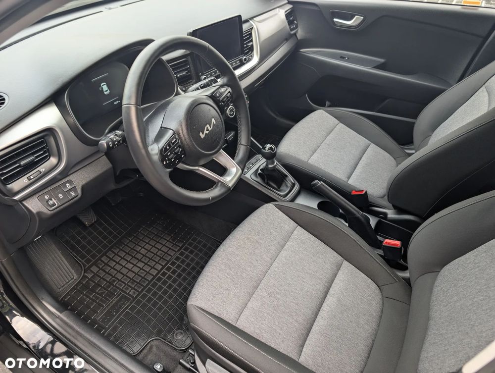 Kia Stonic 1.2 M - 16