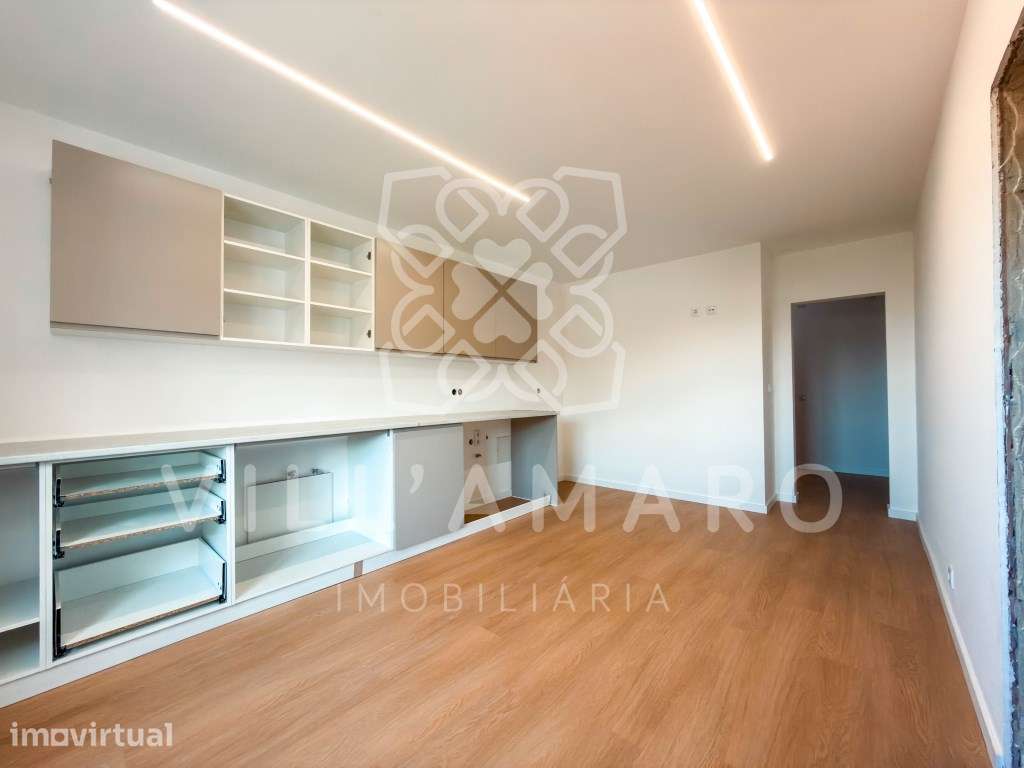 Excelente Apartamento T2 na Venda do Pinheiro com Parqueamento - Grande imagem: 4/28
