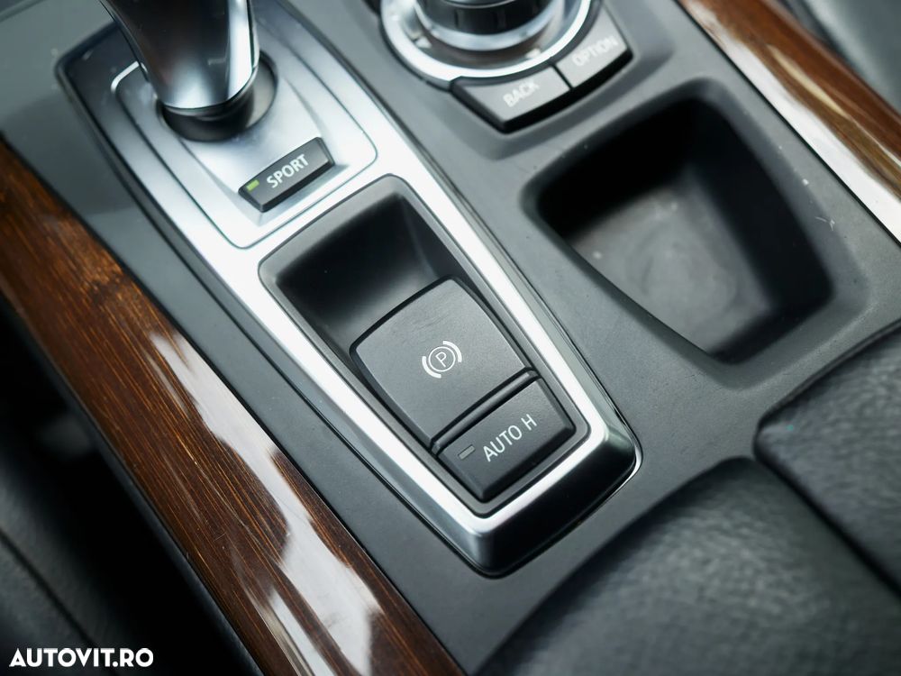 BMW X5 xDrive40d - 30