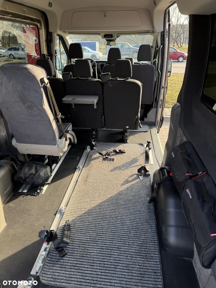 Ford Transit - 8