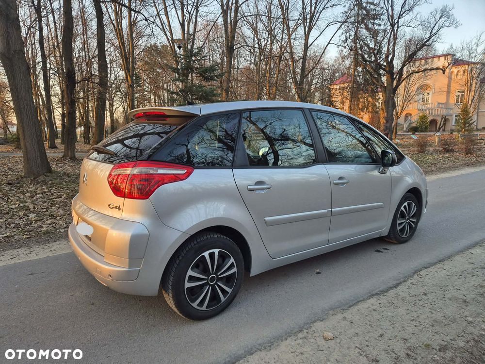 Citroën C4 Picasso - 8