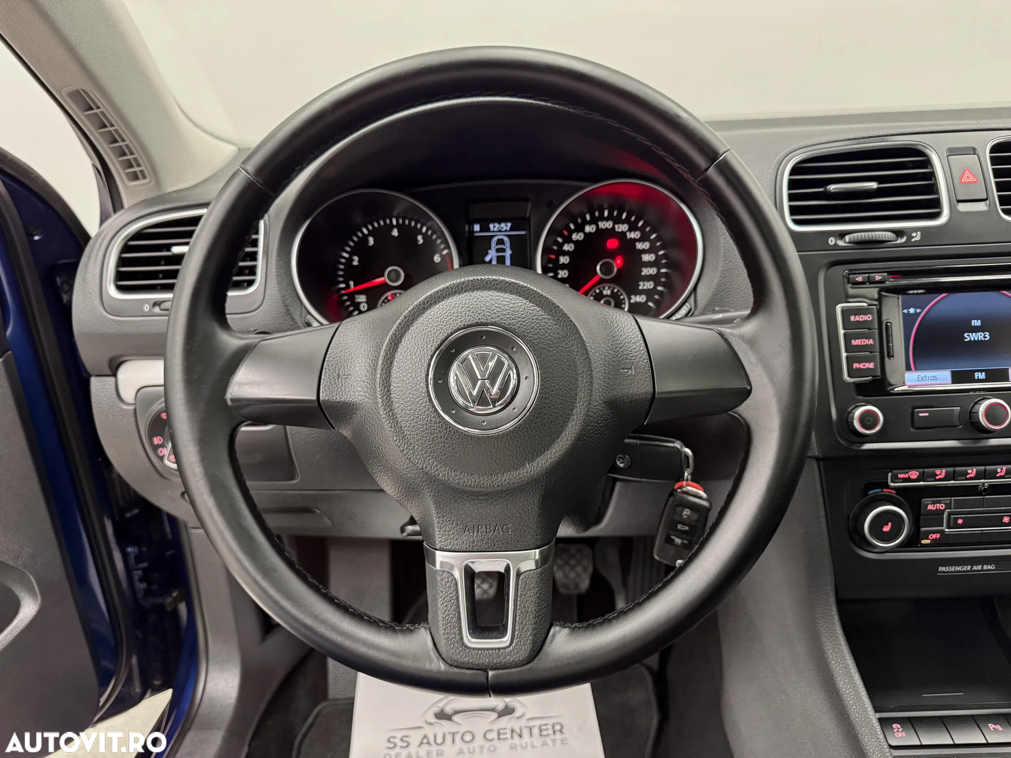 Volkswagen Golf 1.4 TSI Highline - 23