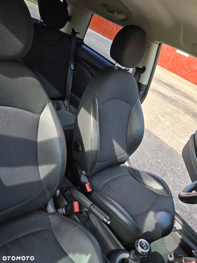 MINI Cooper D - 11