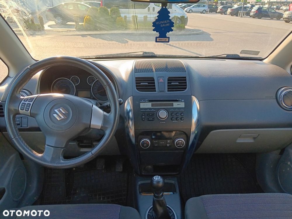 Suzuki SX4 1.6 Comfort - 5
