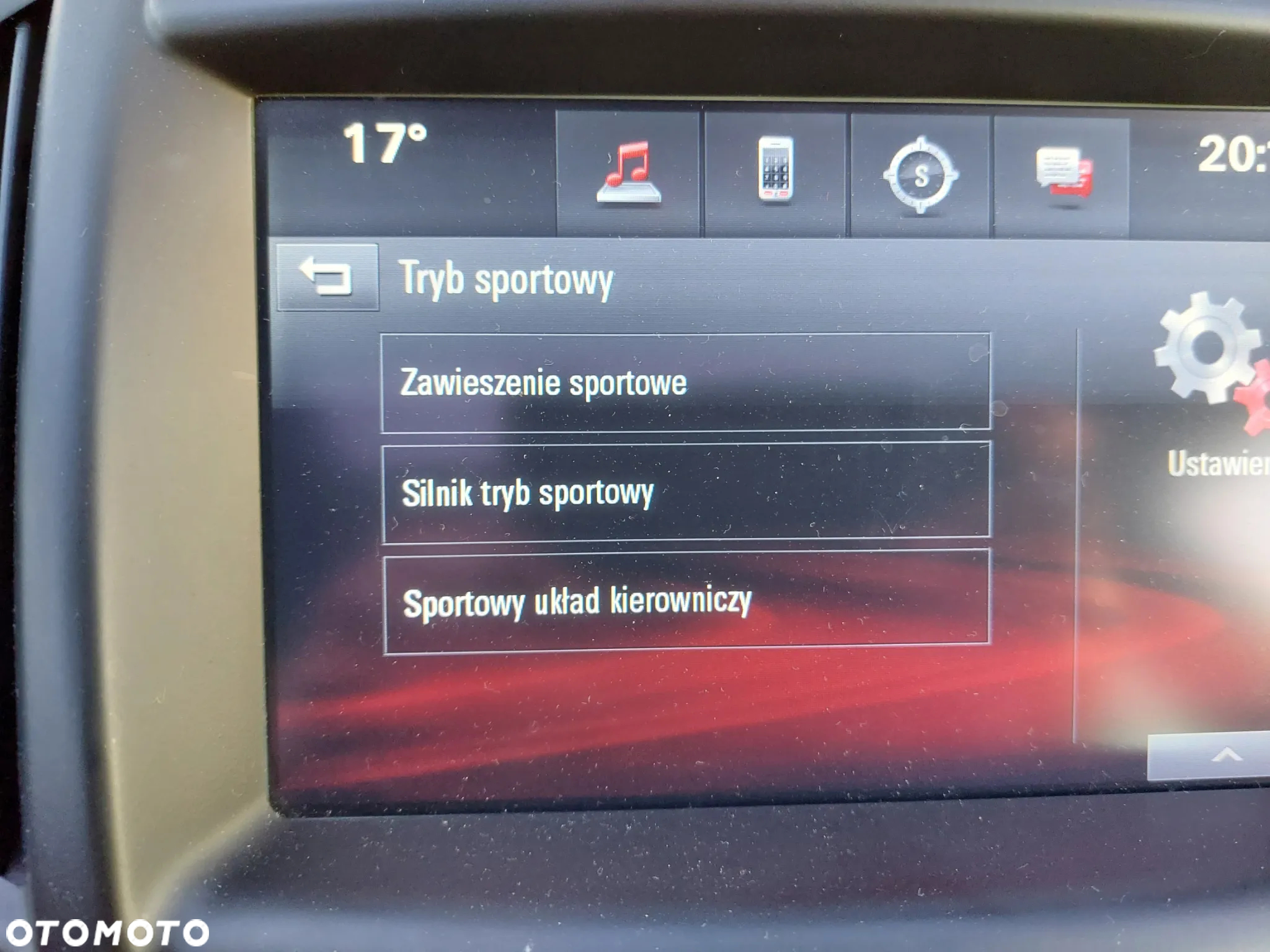 Opel Insignia - 32