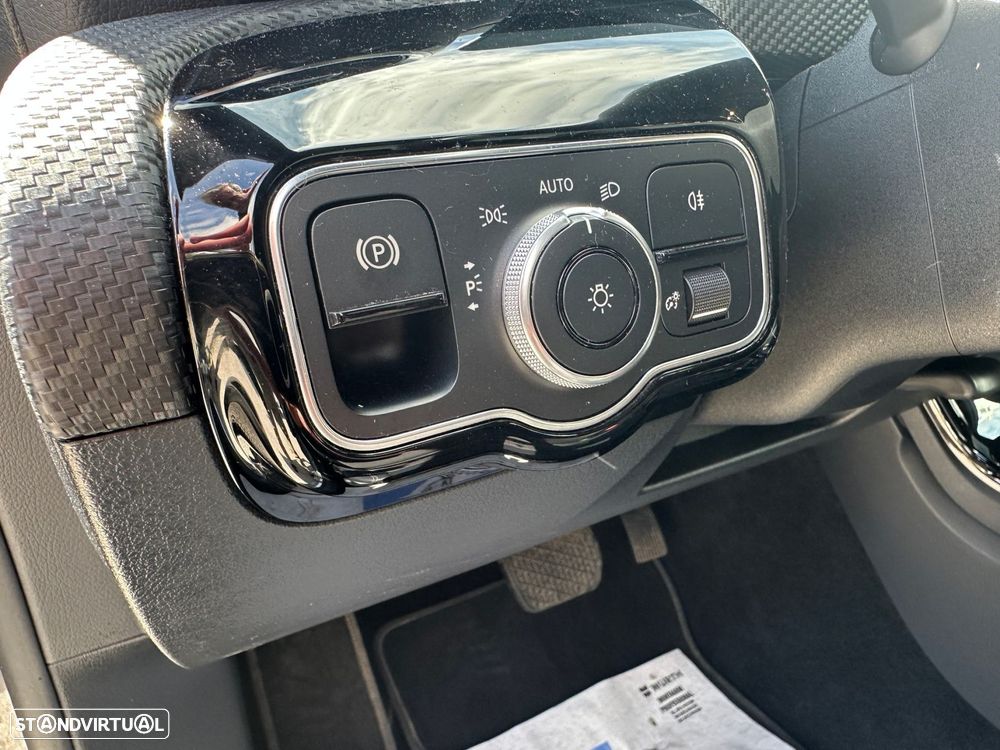 Mercedes-Benz A 250 e Style Plus - 15