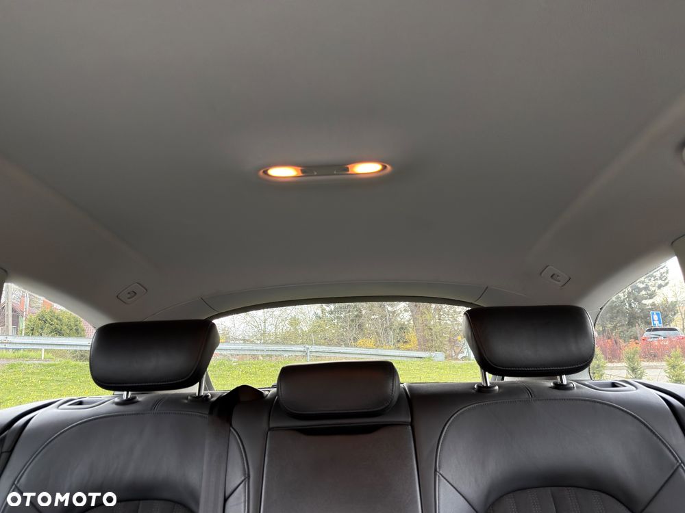 Audi A6 Avant 3.0 TDI DPF quattro S tronic - 30