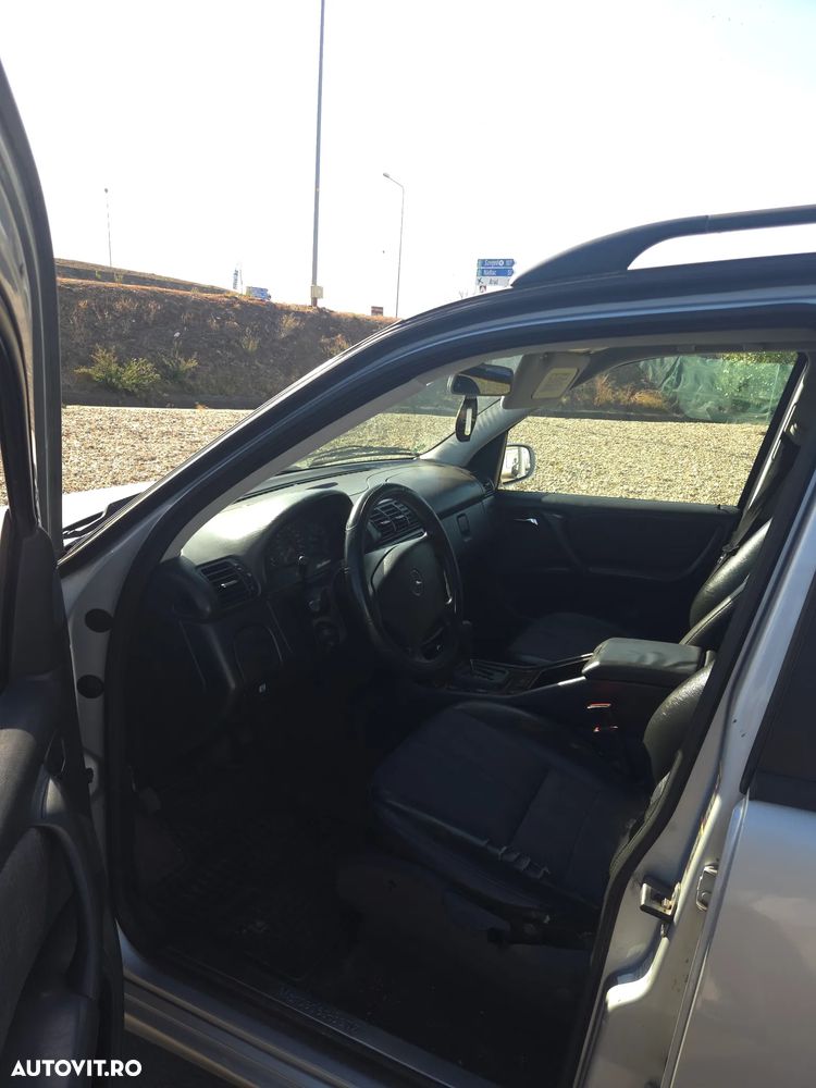 Mercedes-Benz ML - 14