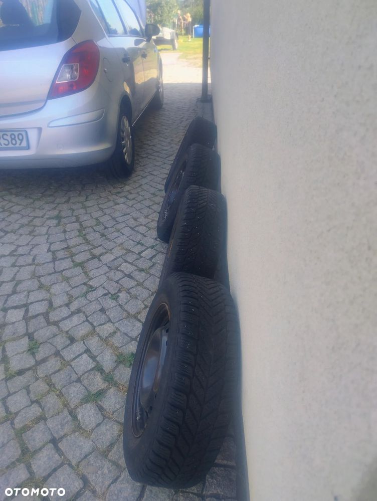 Opel Corsa 1.2 16V Cosmo - 12