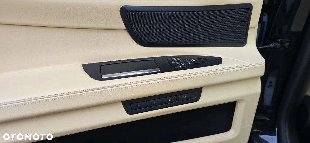 BMW Seria 7 730d Edition Exclusive - 22